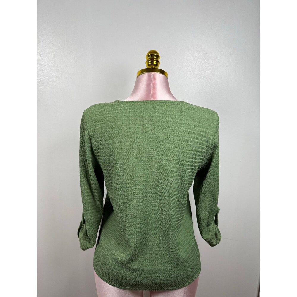 Luna Green Textured Blouse Roll Tab Sleeve Casual Lightweight Top Size M - Picture 2 of 5
